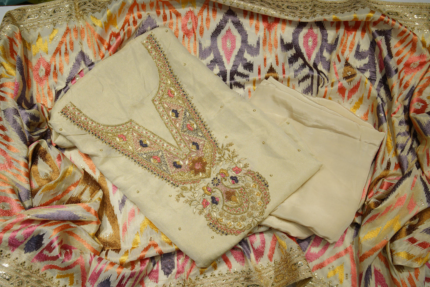 Beige Shimmer Organza Unstitch Salwar Suit