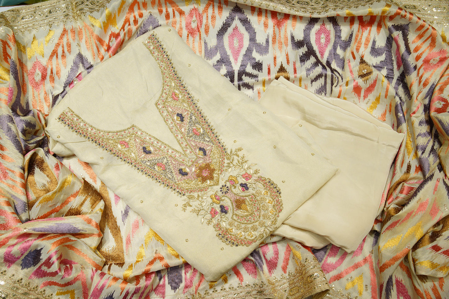 Beige Shimmer Organza Unstitch Salwar Suit